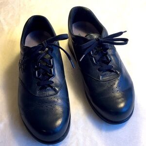 SAS Women Sz 10W Tripad Comfort Free Time Woven Sides Black Very Good Condition